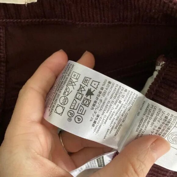 Levi's Ribcage Boot High Waist Corduroy Pants In Malbec 29 x 32 - Picture 11 of 13